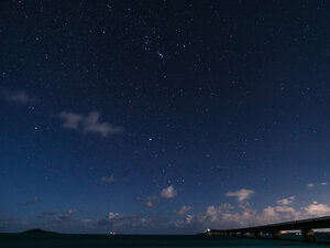 投稿についてもっと詳しく FUJIFILM X-S10 標準レンズキットのキットレンズ XC15-45mmF3.5-5.6 OIS PZ で星空撮影してみた