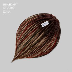 Де-дреды крючковые тёмно-русые с зелёным.