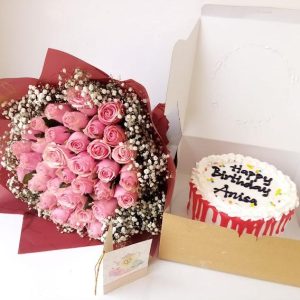 Cake With Flowers