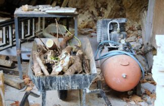 Cedars of Lebanon, Lebanon, Machine