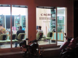 Istanbul, Turkey, Barber