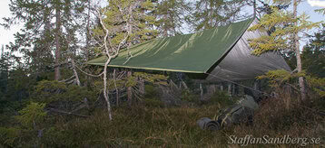 Upphängd tarp