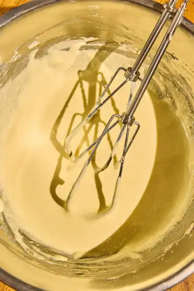 Whipped Egg Yolk and Sugar