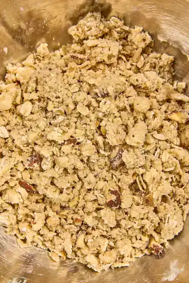 mixed crisp topping with almonds