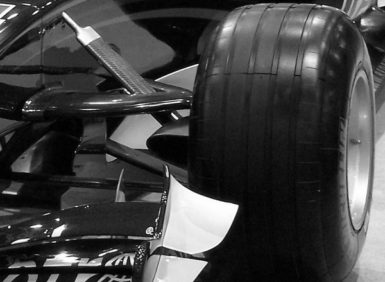 f1carcloseupbw-385×282