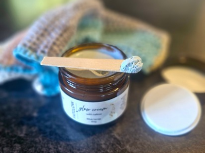 Glow Cream - Blue Tansy, handmade by Fatglow NZ shown with knitted face cloth