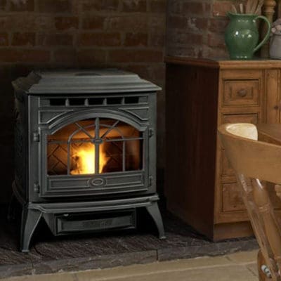 Quadra-Fire Castile Pellet freestanding Stove