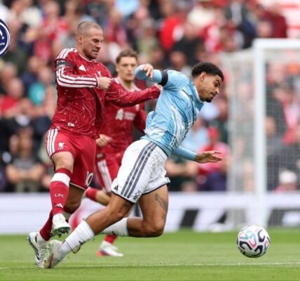 ليفربول يواصل نزيف النقاط ويتعادل مع نوتنجهام فورست في الدوري الإنجليزي