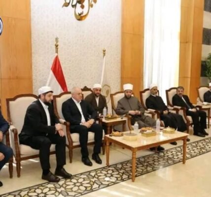 وزير الأوقاف يستقبل وفد داغستان بمسجد مصر ويبحث تعزيز التعاون العلمي والدعوي