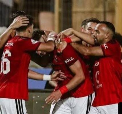 الأهلي يتعادل مع المقاولون العرب