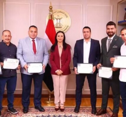 "تكريم لا يُطفئ الشعلة.. التضامن الاجتماعي تكافئ التميز وتصنع نموذجًا للإدارة الحكومية"
