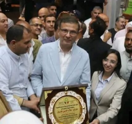 وزير الزراعة يكرم المزارعين بالبحيرة