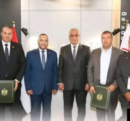 وزير الإنتاج الحربي يعزز التعاون مع الشركات العالمية