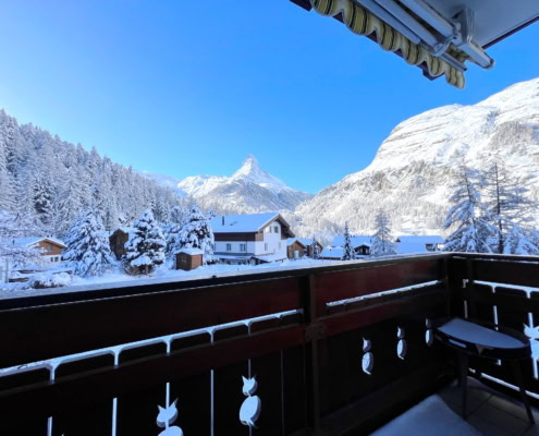 Aussicht vom Balkon im Winter von der 2 Zimmer Wohnung im Haus Vira