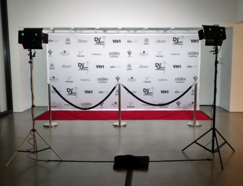 How to Maximize Foot Traffic at Your Expo Booth With Photo Activations