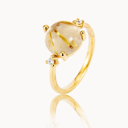 Gouden ring met rutielkwarts.