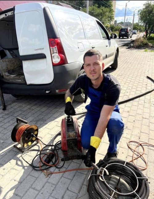Услуги мастера по засорам