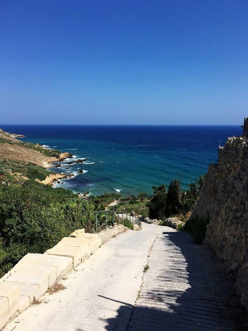This is the top of the road you need to descend to reach San Blas Bay