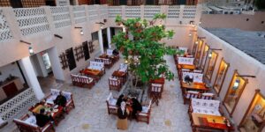 أطباق شعبية إماراتية في مطعم بجميرا دبي