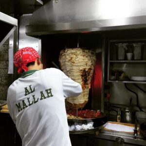 مطاعم شارع الثاني من ديسمبر دبي