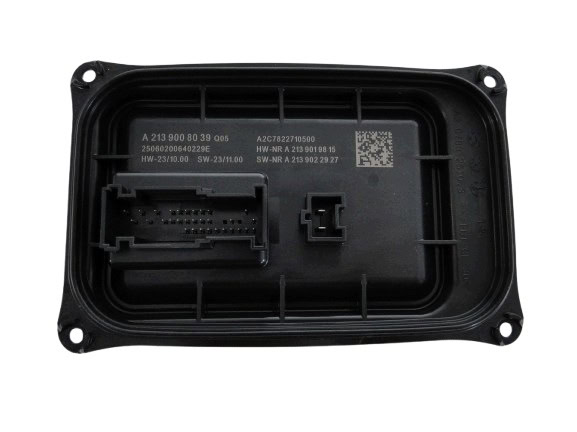 MERCEDES PRZETWORNICA LED HIGH PERFORMANCE LAMPA LEWA CLA 118 W118 LIFT