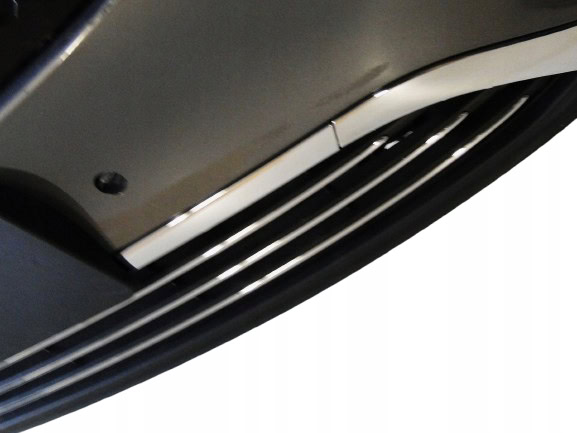 MERCEDES KRATKA ŚRODKOWA ATRAPA W ZDERZAK PRZEDNI EQA H243 243 LIFT