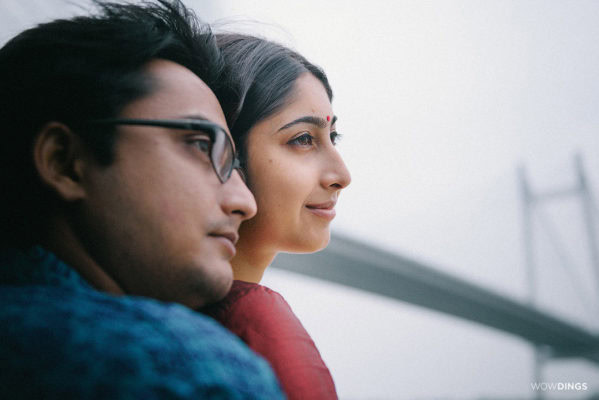 couple and Howrah bridge