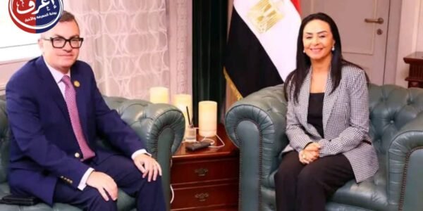 وزيرة التضامن ووزير التخطيط يبحثان تعزيز التكامل بين التنمية الاقتصادية