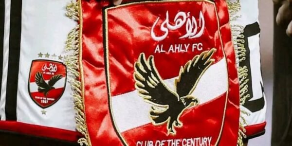 الأهلي يخطف الفوز من سموحة بهدف قاتل ويواصل انطلاقته المثالية في الدوري