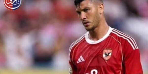 بعد 242 يوماً من الغياب... أشرف داري يعود لينبض دفاع الأهلي من جديد