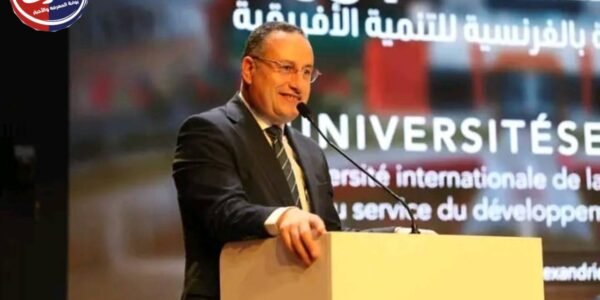 وزير التعليم العالي يتفقد جامعة سنجور ببرج العرب