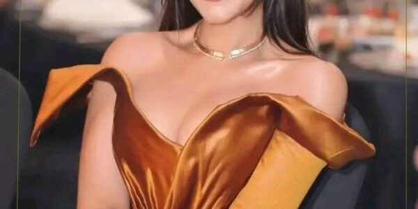 الفنانة مي عمر