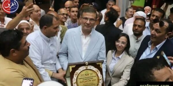 وزير الزراعة يكرم المزارعين بالبحيرة