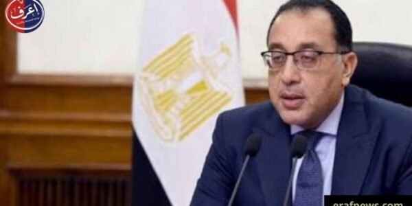 رئيس الوزراء يتابع خطط الطاقة المتجددة