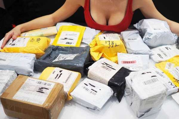 Логотип телеграмм бота - Бот для поиска халявы и скидок на AliExpress в Telegram - Образование