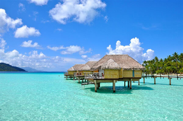 gili over the sea
