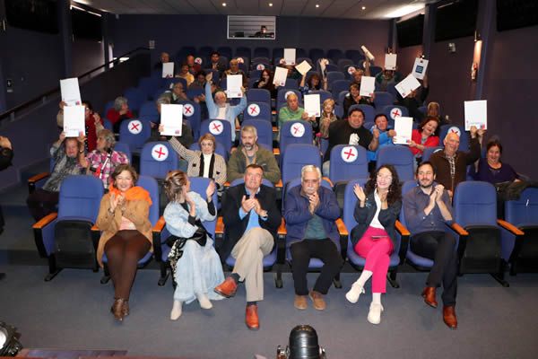 26 familias