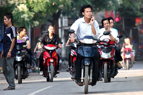 Lỗi không đội mũ bảo hiểm