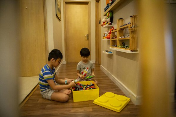 Con trên 7 tuổi có quyền lựa chọn ở với bố hoặc mẹ khi bố mẹ ly hôn hay không?