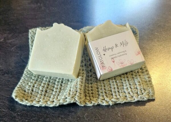 Fatglow Hemp and Milk tallow soap with green clay, hemp and goat's milk, handmade in New Zealand, unscented and gentle