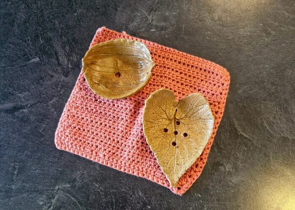 Handmade pottery soap dishes made in New Zealand by Fatglow