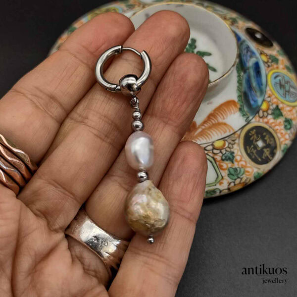 Large Edison and baroque freshwater pearl earring with stainless steel small hoop