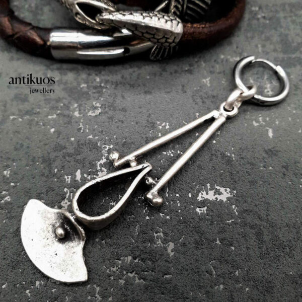 Osiris earring