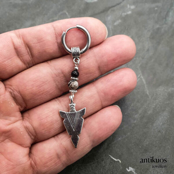 silver moon earring,moon earring,spike earring
