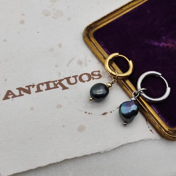 Peacock blue pearl earring