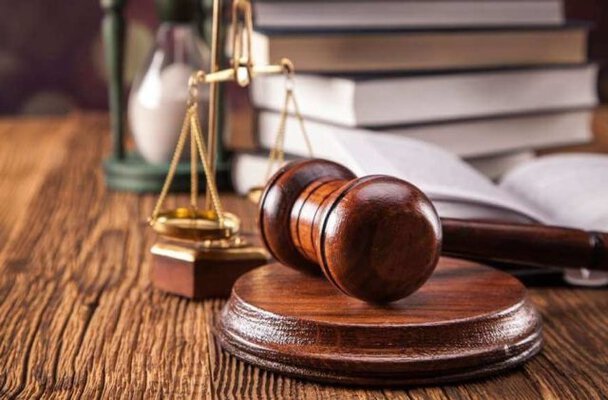 Các chế tài xử phạt hành nghề mê tín dị đoan.
