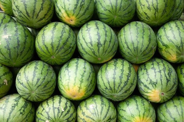 Some fruits actually taste better after a chill