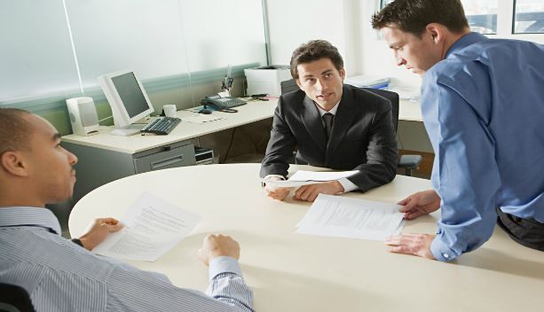 Thế nào là thành lập doanh nghiệp do Nhà nước nắm giữ 100% vốn điều lệ?