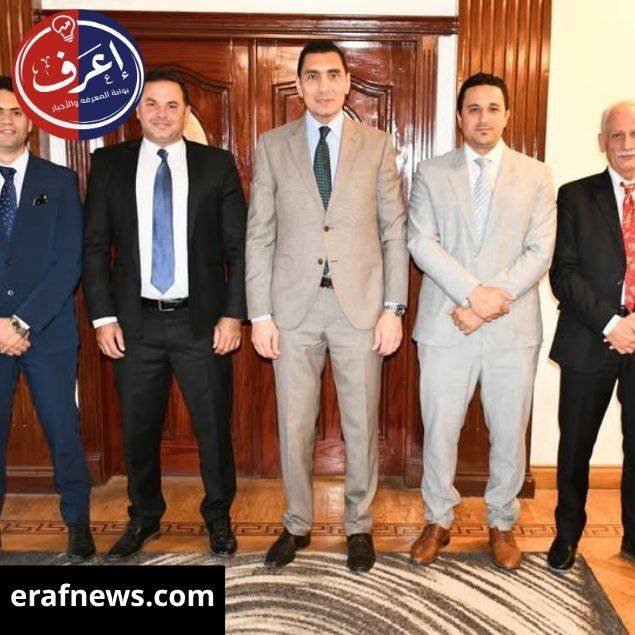 وزير الرياضة يعقد اجتماعًا مع اتحاد الشراع لمناقشة خطة المرحلة المقبلة والاستعدادات لبطولة العالم