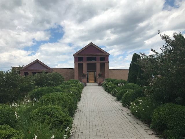 Lamoreaux Landing Wine Cellars - Finger Lakes, Ny 1 Ny Finger Lakes Lamoreux Front